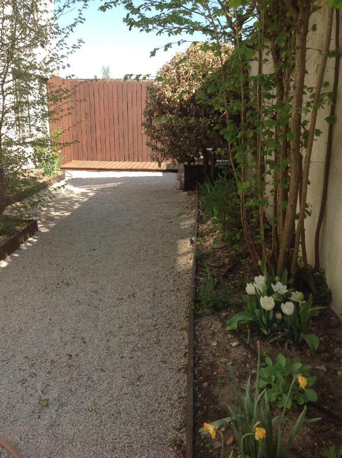 Villa Isaentae à La Ferté-Saint-Aubin Extérieur photo